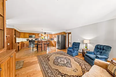 W227S2416  Morningside Cir, Waukesha, WI 53186 - Photo 5