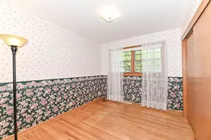 18571 W Hillcrest Dr, New Berlin, WI 53146 - Photo 27