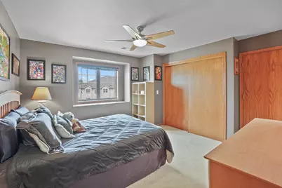 1055  Quinlan Dr #H, Pewaukee, WI 53072 - Photo 15