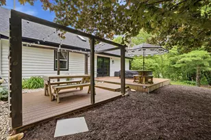 423 Bron Derw Ct, Wales, WI 53183 - Photo 39