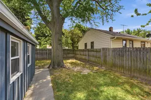 4107 S 2nd St, Milwaukee, WI 53207 - Photo 29