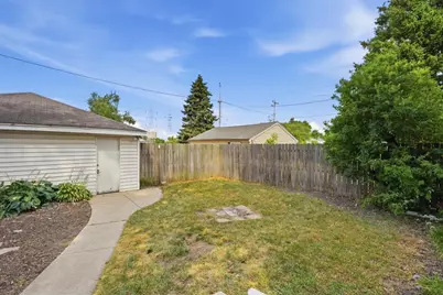 4107 S 2nd St, Milwaukee, WI 53207 - Photo 3