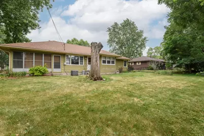 933  Parkview Ln, Mukwonago, WI 53149 - Photo 7
