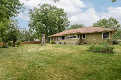933  Parkview Ln, Mukwonago, WI 53149 - Photo 5