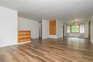 933 Parkview Ln, Mukwonago, WI 53149 - Photo 17