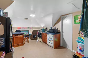 436 N 6th St, Manitowoc, WI 54220 - Photo 47