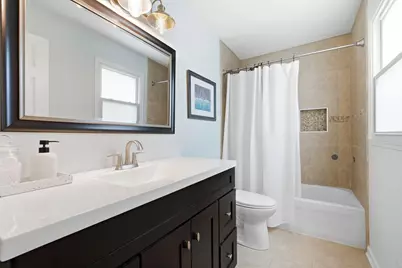 8057 N Cedarburg Rd, Brown Deer, WI 53209 - Photo 17