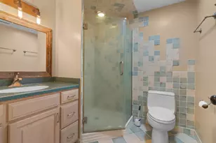 469 Country Club Dr, Lake Geneva, WI 53147 - Photo 15