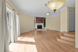 469 Country Club Dr, Lake Geneva, WI 53147 - Photo 3