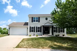 914 Michael Ct, Elkhorn, WI 53121 - Photo 1