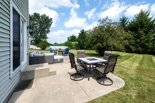 914 Michael Ct, Elkhorn, WI 53121 - Photo 11
