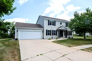 914 Michael Ct, Elkhorn, WI 53121 - Photo 49
