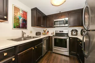 1633 N Prospect Ave, Milwaukee, WI 53202 - Photo 9