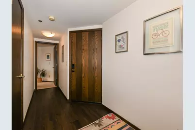 1633 N Prospect Ave #17C, Milwaukee, WI 53202 - Photo 3