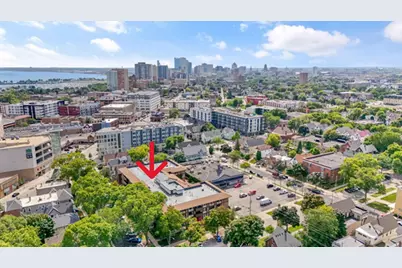 2025 E Greenwich Ave #314, Milwaukee, WI 53211 - Photo 13