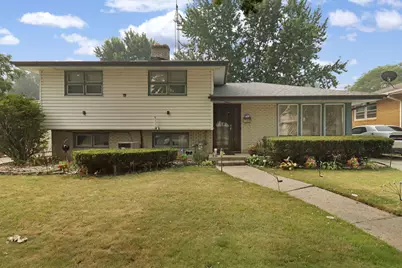 629  North St, Racine, WI 53402 - Photo 1