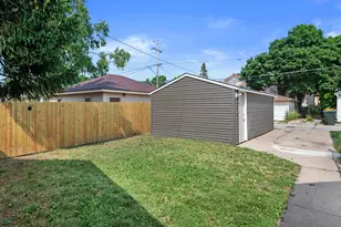 2030 S 77th St, West Allis, WI 53219 - Photo 39