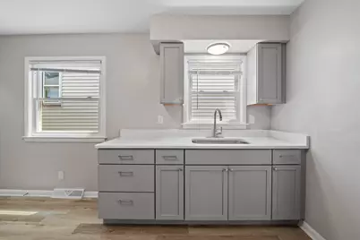 2030 S 77th St, West Allis, WI 53219 - Photo 21