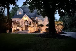 700 Elm Grove Rd, Elm Grove, WI 53122 - Photo 3