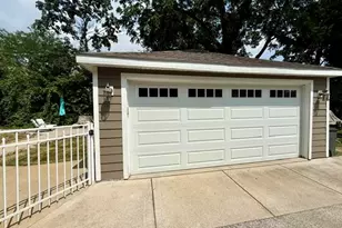 700 Elm Grove Rd, Elm Grove, WI 53122 - Photo 31