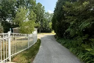 700 Elm Grove Rd, Elm Grove, WI 53122 - Photo 23