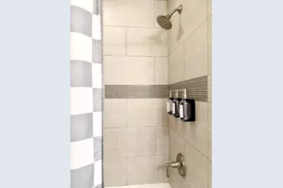 700  Elm Grove Rd, Elm Grove, WI 53122 - Photo 11