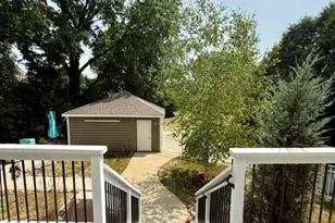 700 Elm Grove Rd, Elm Grove, WI 53122 - Photo 29