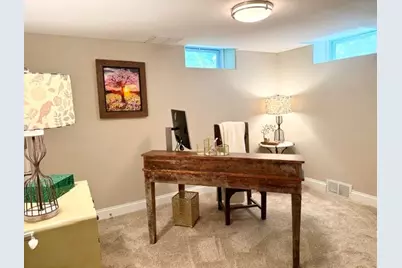 700  Elm Grove Rd, Elm Grove, WI 53122 - Photo 23