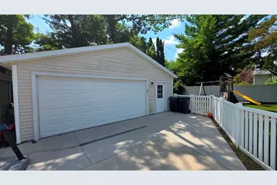 111  Guilford St, Sheboygan Falls, WI 53085 - Photo 41