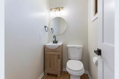 164 W Uncas Ave, Milwaukee, WI 53207 - Photo 17