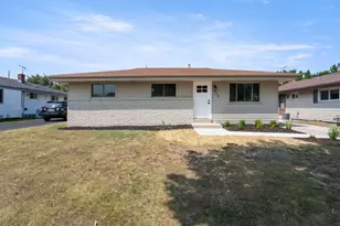 164 W Uncas Ave, Milwaukee, WI 53207 - Photo 1