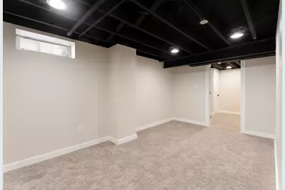 164 W Uncas Ave, Milwaukee, WI 53207 - Photo 25