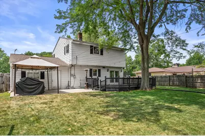 720 S 124th St, West Allis, WI 53214 - Photo 27