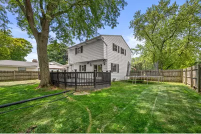 720 S 124th St, West Allis, WI 53214 - Photo 29