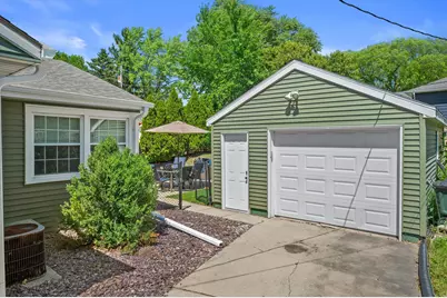 4300  Raymir Pl, Wauwatosa, WI 53222 - Photo 31
