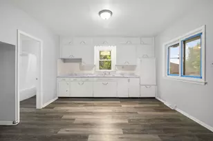 5622 N 36th St, Milwaukee, WI 53209 - Photo 9