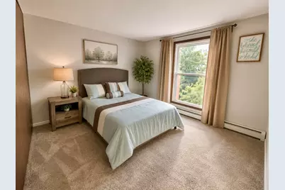 5200 S Tuckaway Blvd #300, Greenfield, WI 53221 - Photo 9