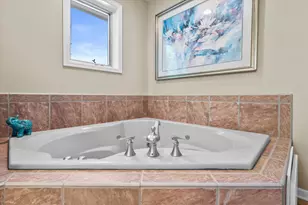 2088 Lower Ridge Rd, Port Washington, WI 53074 - Photo 19