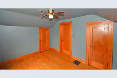 2906  Green St, Racine, WI 53402 - Photo 17