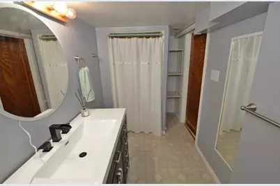 2906  Green St, Racine, WI 53402 - Photo 25