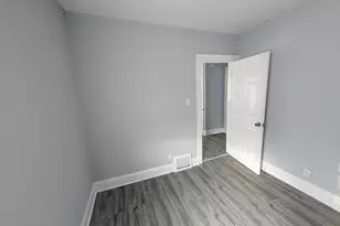3026 S Hanson Ave, Milwaukee, WI 53207 - Photo 33