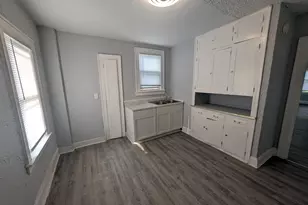 3026 S Hanson Ave, Milwaukee, WI 53207 - Photo 27