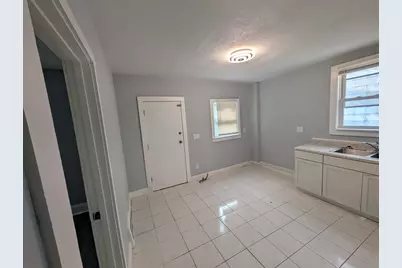 3026 S Hanson Ave #3028, Milwaukee, WI 53207 - Photo 9