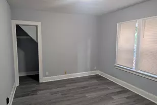 3026 S Hanson Ave, Milwaukee, WI 53207 - Photo 13