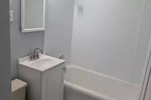 3026 S Hanson Ave, Milwaukee, WI 53207 - Photo 17