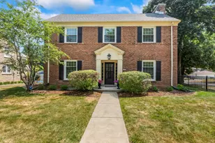 4400 N Wildwood Ave, Shorewood, WI 53211 - Photo 1