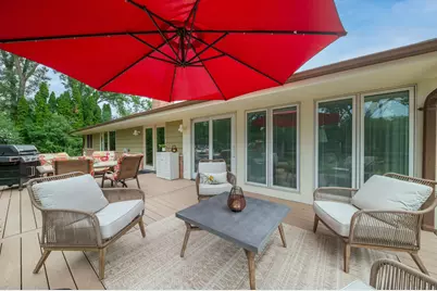 12317 W Ripley Ave, Wauwatosa, WI 53226 - Photo 25