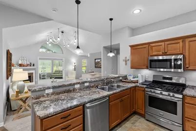 2301 E Sienna Way, Appleton, WI 54913 - Photo 13