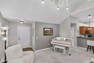 2301 E Sienna Way, Appleton, WI 54913 - Photo 7