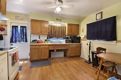 213 E Centralia St, Elkhorn, WI 53121 - Photo 11